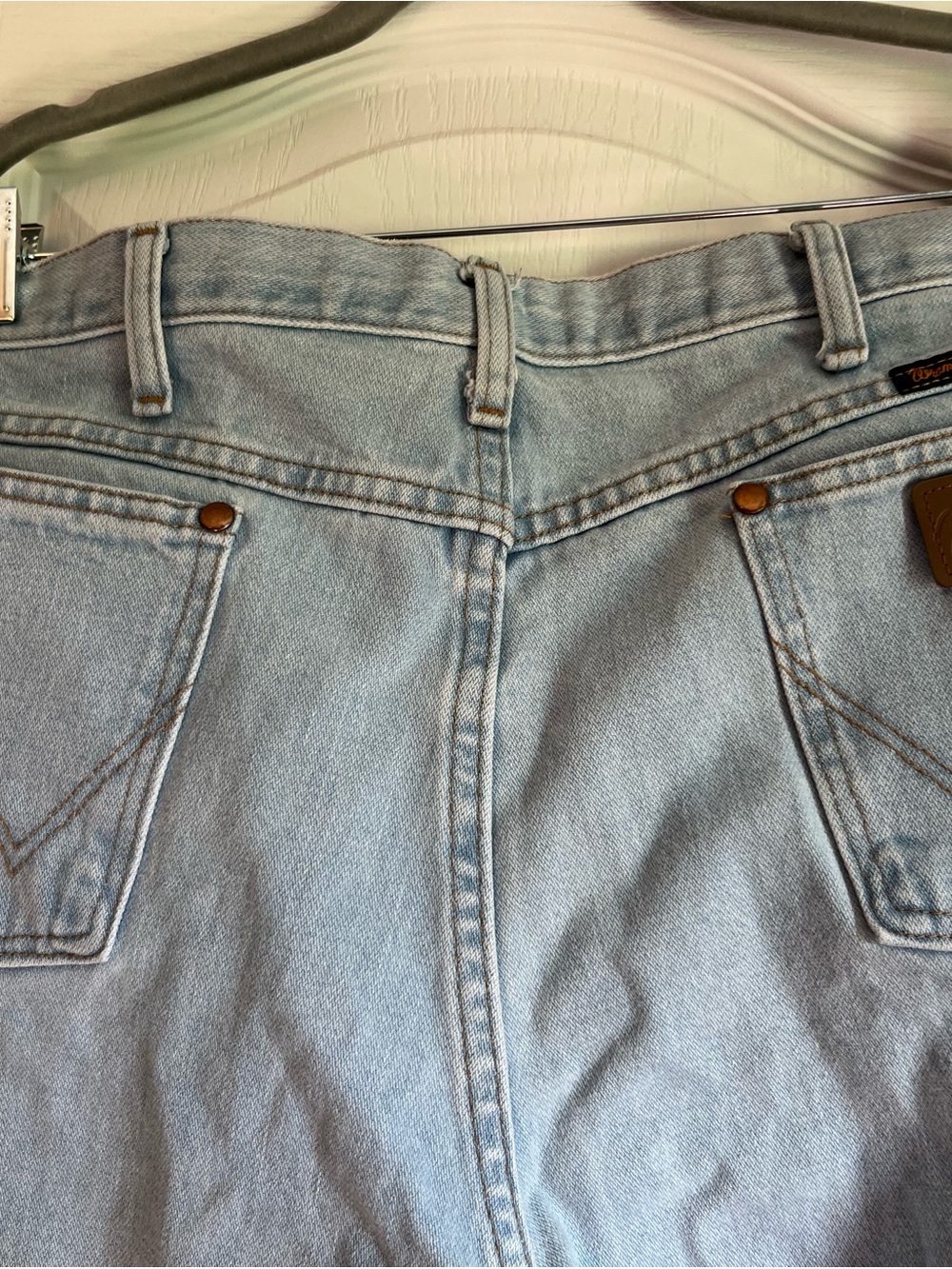 WrangleLight Blue Men’s Straight-Leg Jeans - Picture 2 of 4